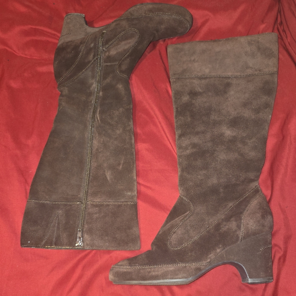 WOMEN BOOTS